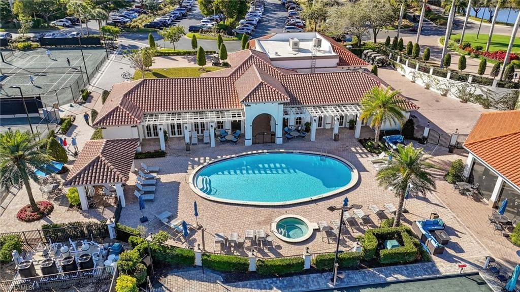 28327 Altessa WAY, BONITA SPRINGS FL 34135-1