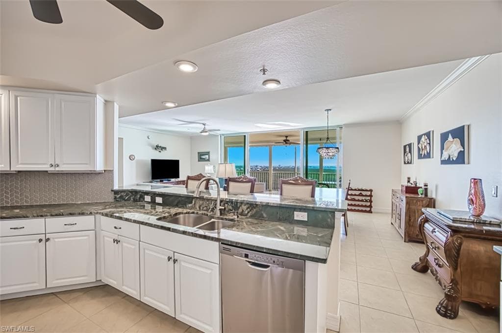 12601 Mastique Beach BLVD 1603-15
