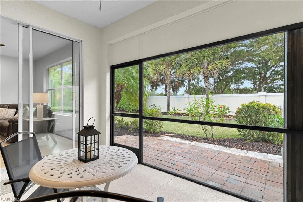 13418 Kent ST, NAPLES FL 34109-9