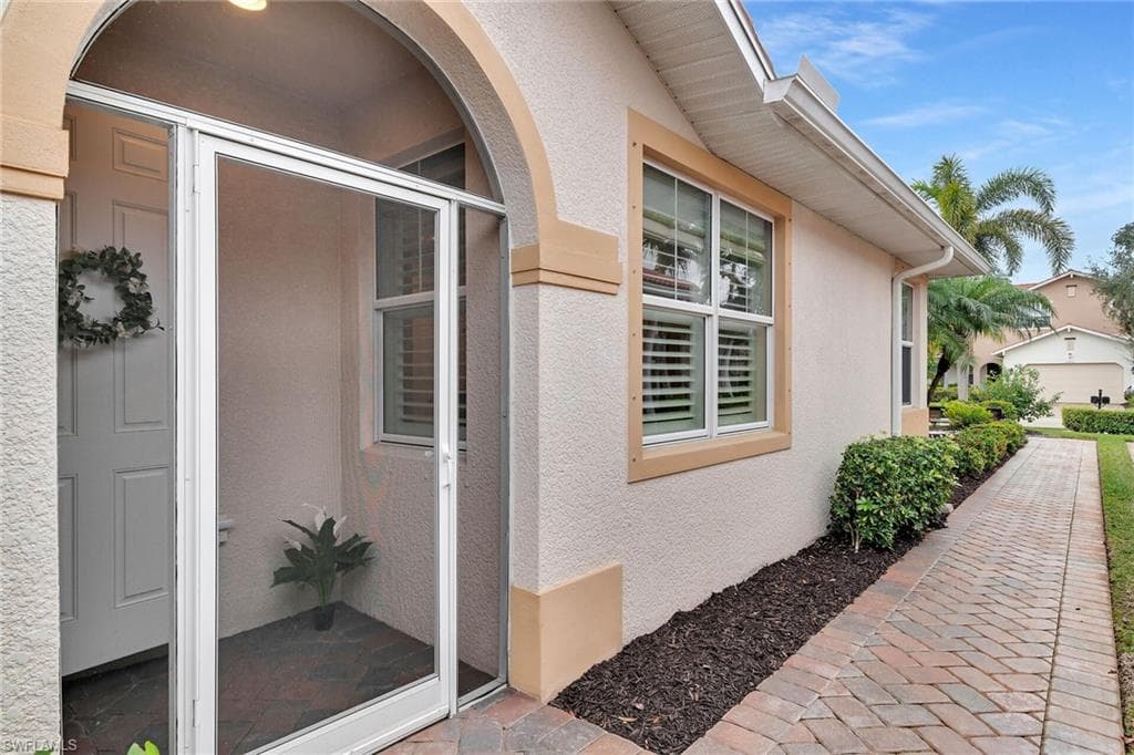 13418 Kent ST, NAPLES FL 34109-3