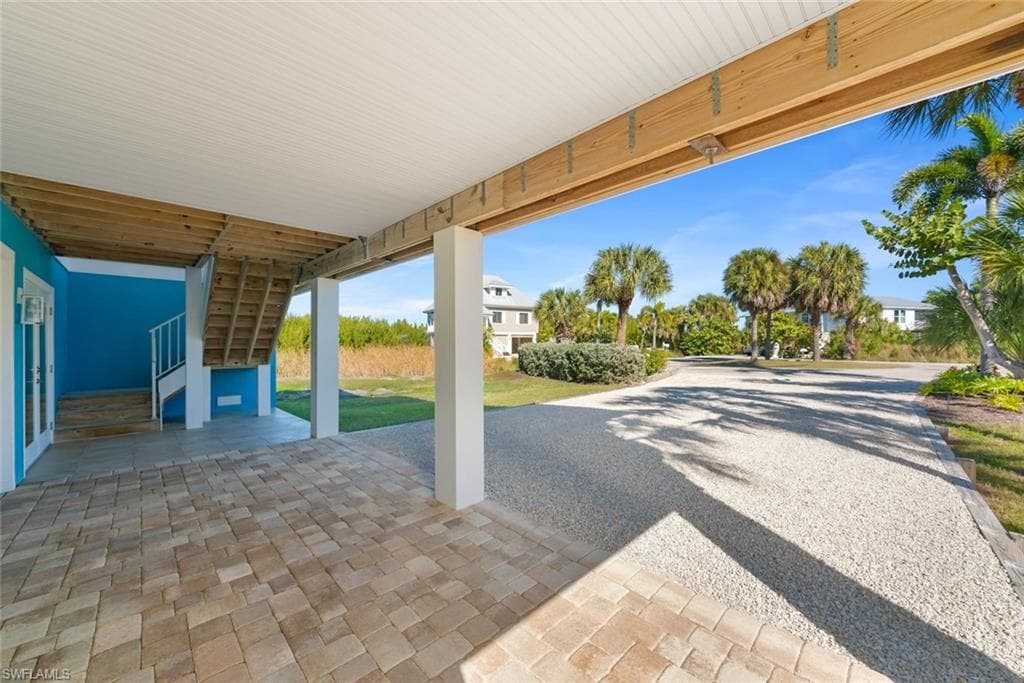697 Spartina CT, SANIBEL FL 33957-37