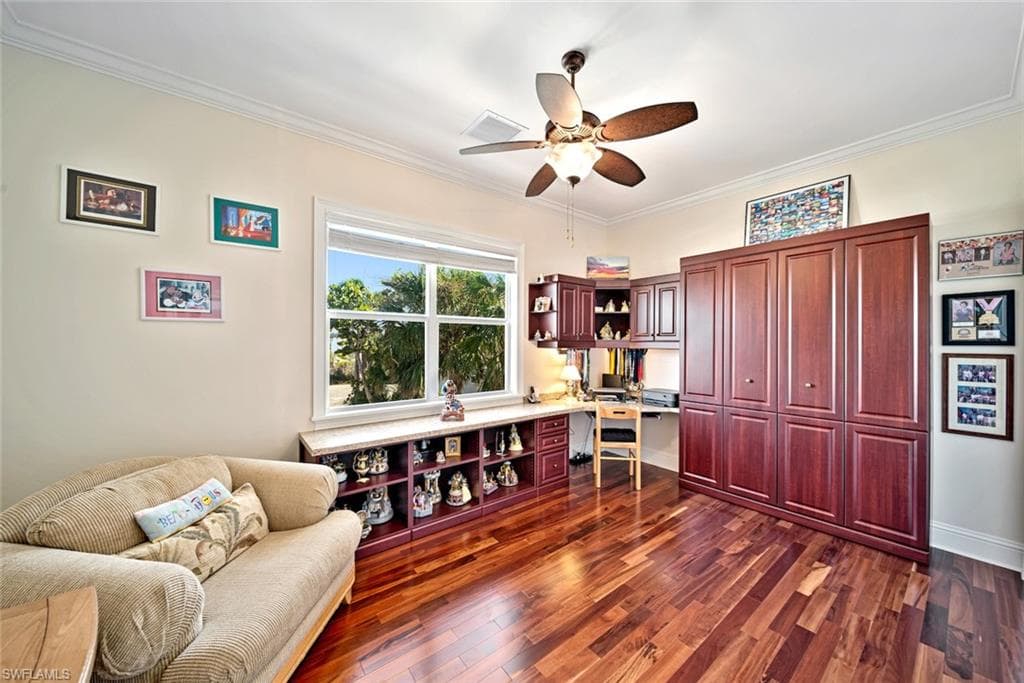 697 Spartina CT, SANIBEL FL 33957-30