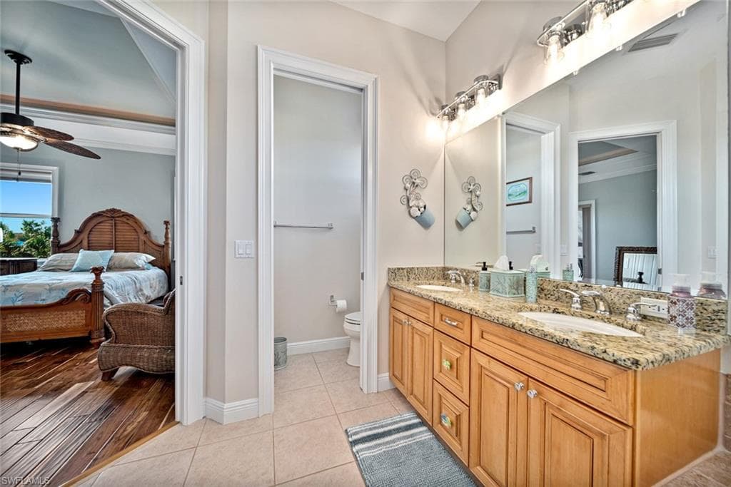 697 Spartina CT, SANIBEL FL 33957-24