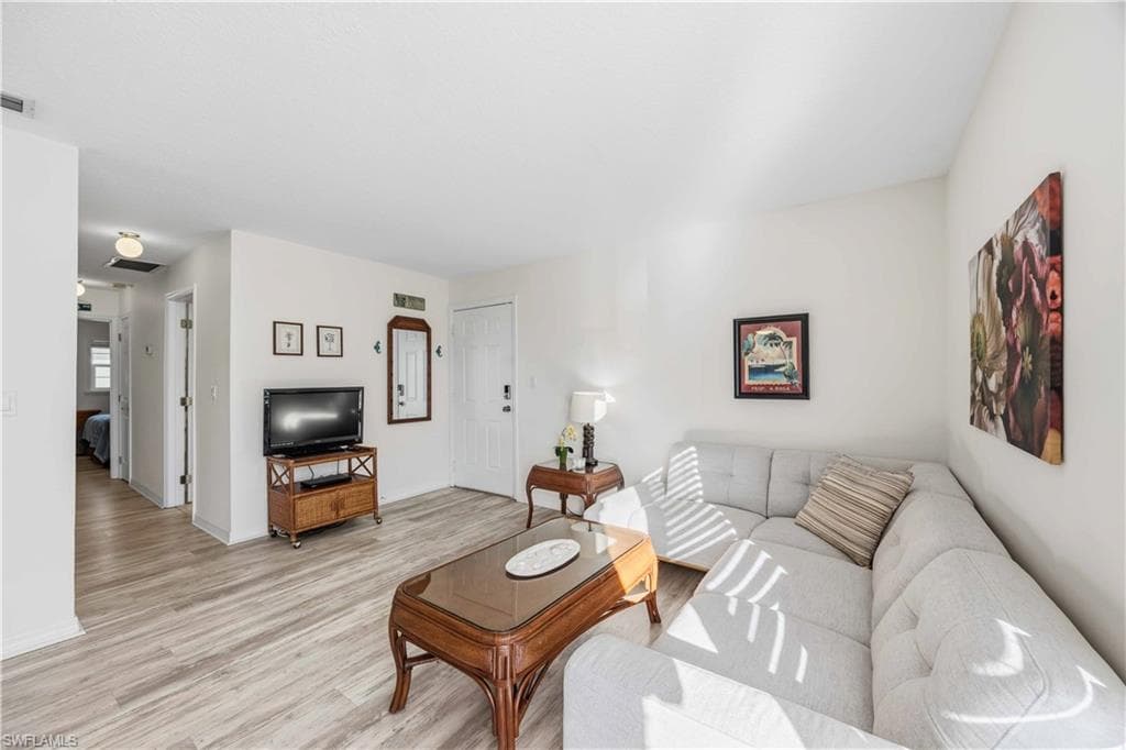 3326 N Key DR # 7, NORTH FORT MYERS FL 33903-3