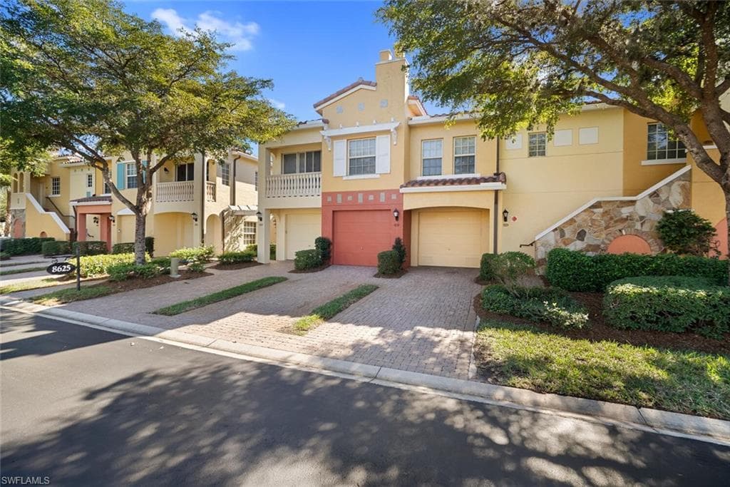 8625 Via Rapallo DR # 104, ESTERO FL 33928-45