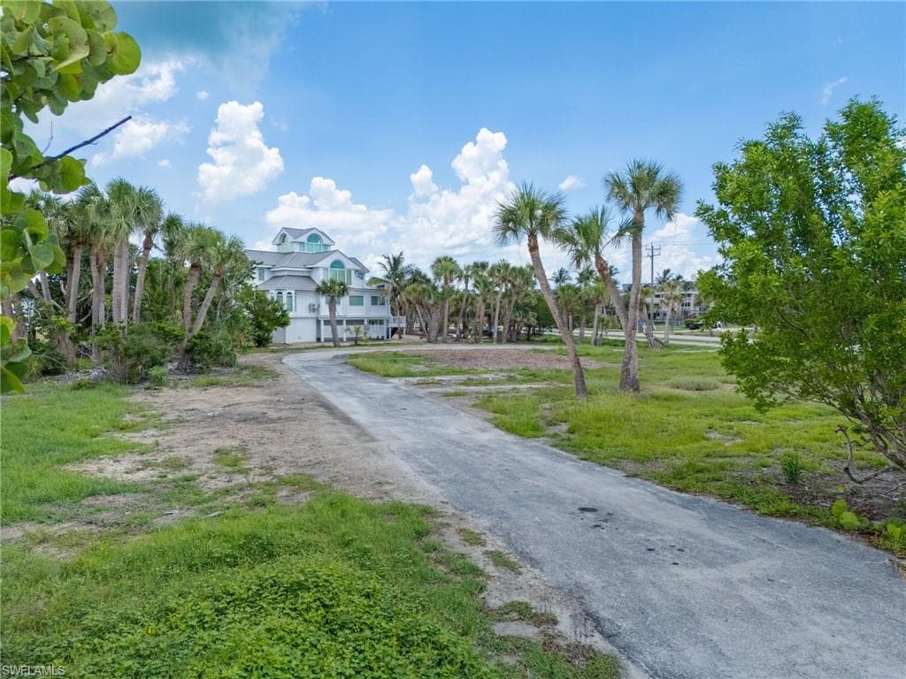 2950 W Gulf DR-9