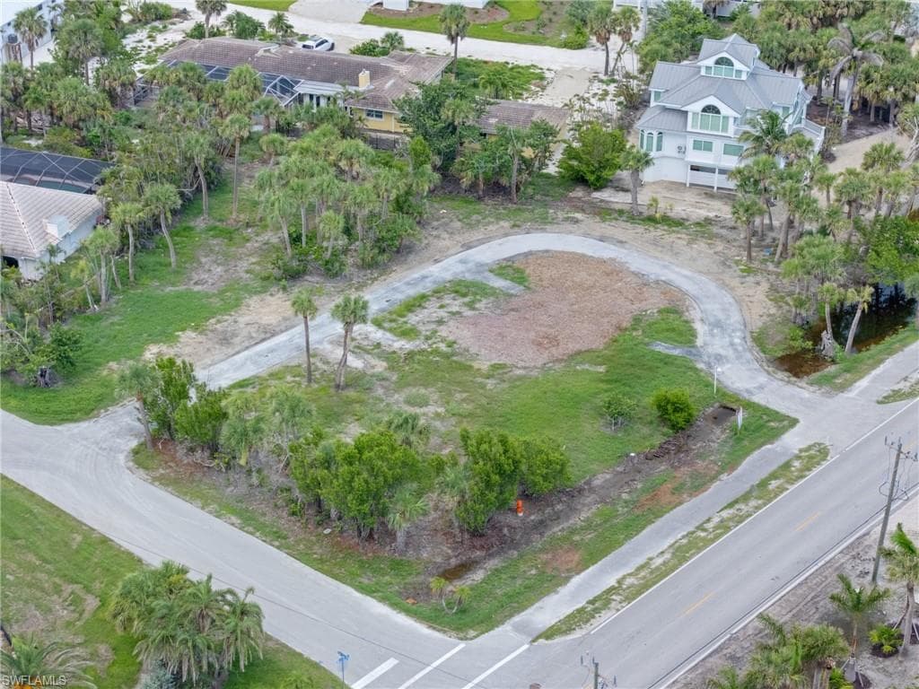 2950 W Gulf DR-2