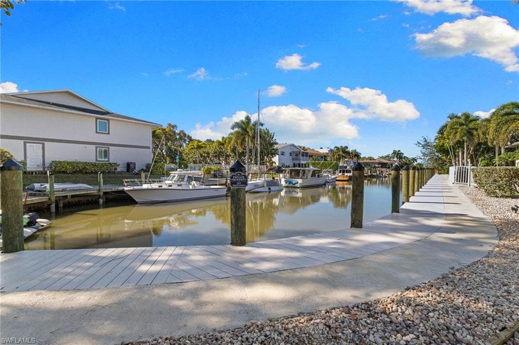 1686 Blue Point AVE # A1, NAPLES FL 34102-25