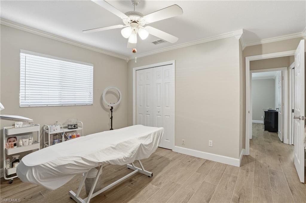 272 Johnnycake DR, NAPLES FL 34110-19