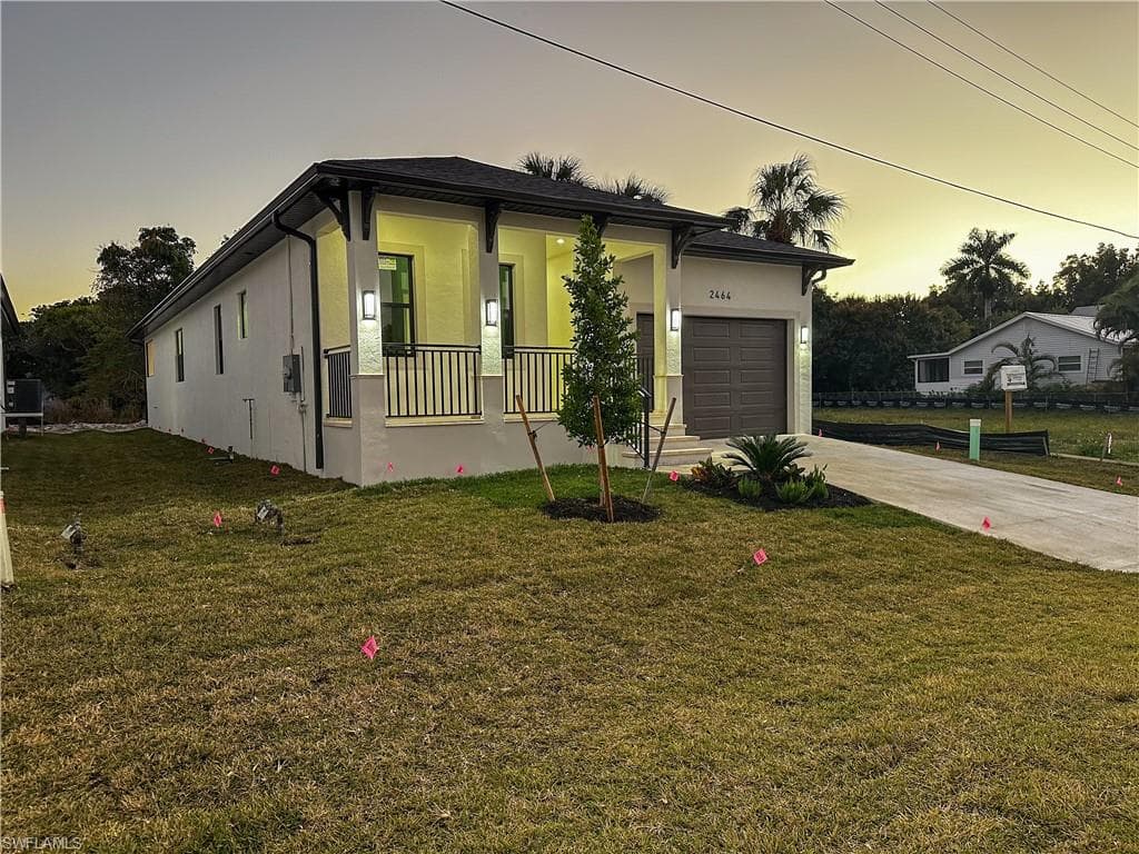 2464 Florida AVE, NAPLES FL 34112-43