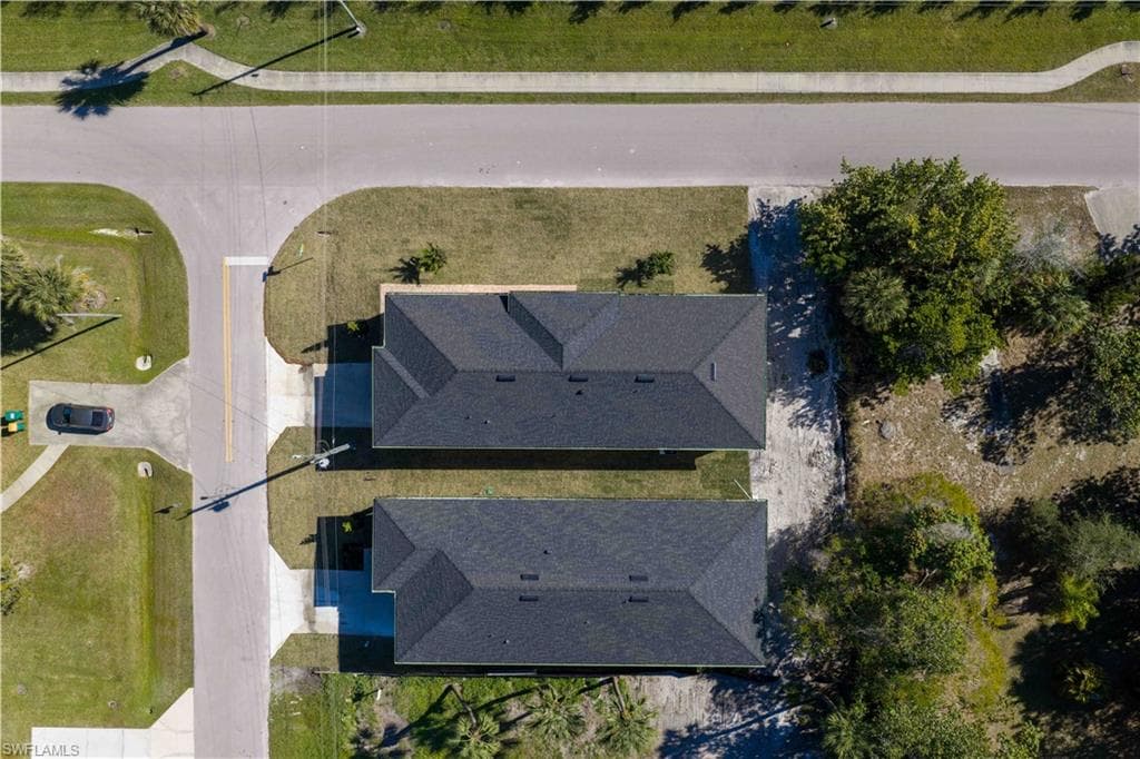 2480 Florida AVE, NAPLES FL 34112-1