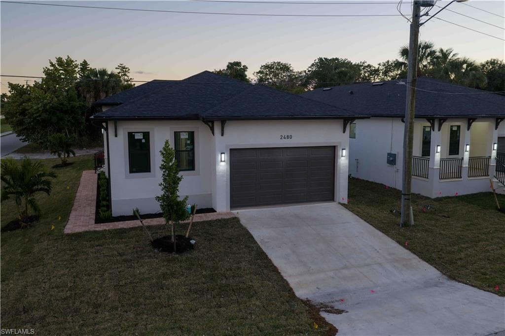 2480 Florida AVE, NAPLES FL 34112-5