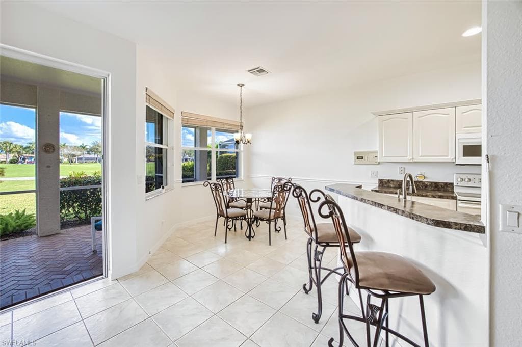 3343 Via Montana WAY, NORTH FORT MYERS FL 33917-14