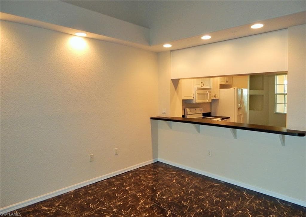 1113 Van Loon Commons CIR # 304, CAPE CORAL FL 33909-5