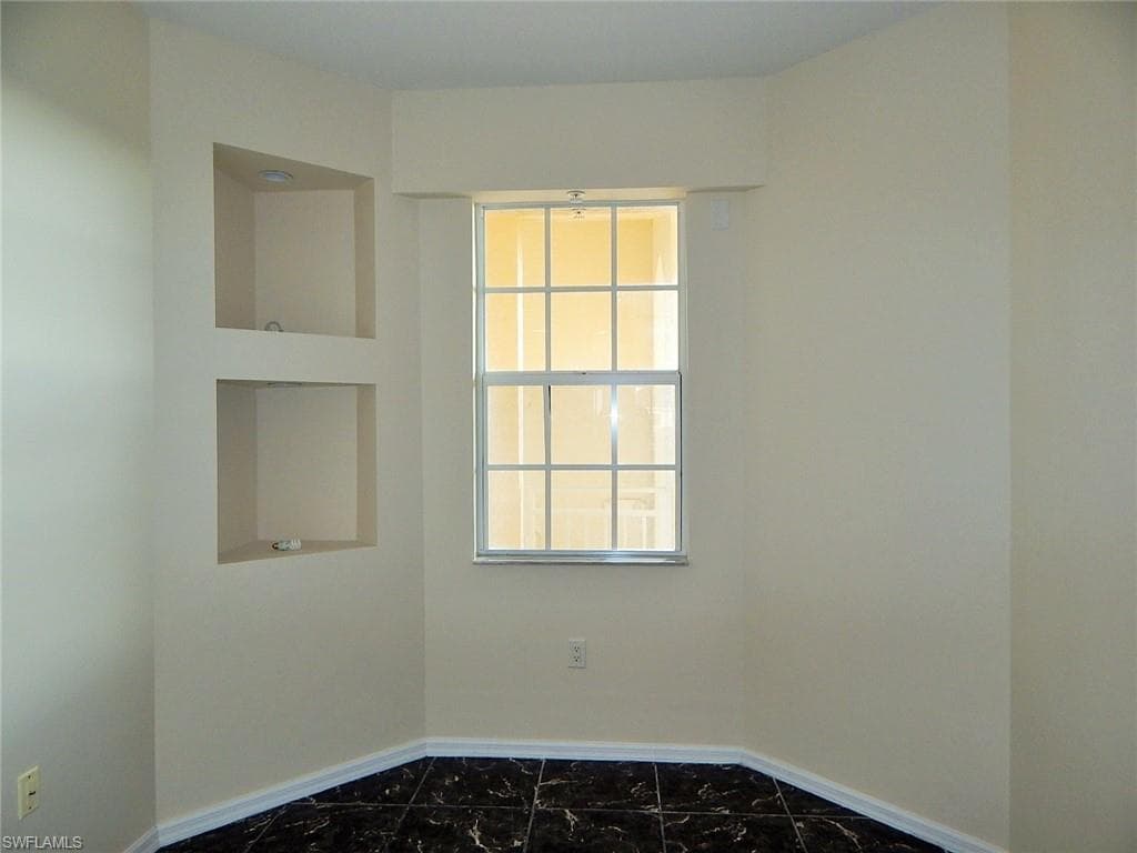 1113 Van Loon Commons CIR # 304, CAPE CORAL FL 33909-2