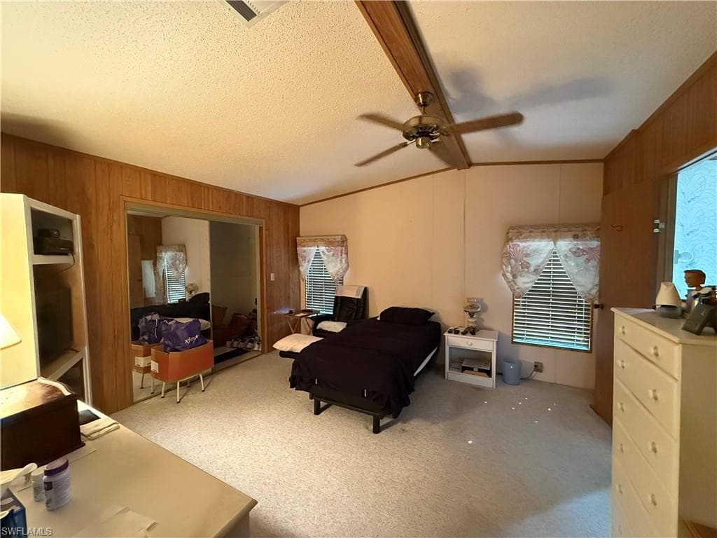 76 Atlantic WAY # 76, NAPLES FL 34104-14