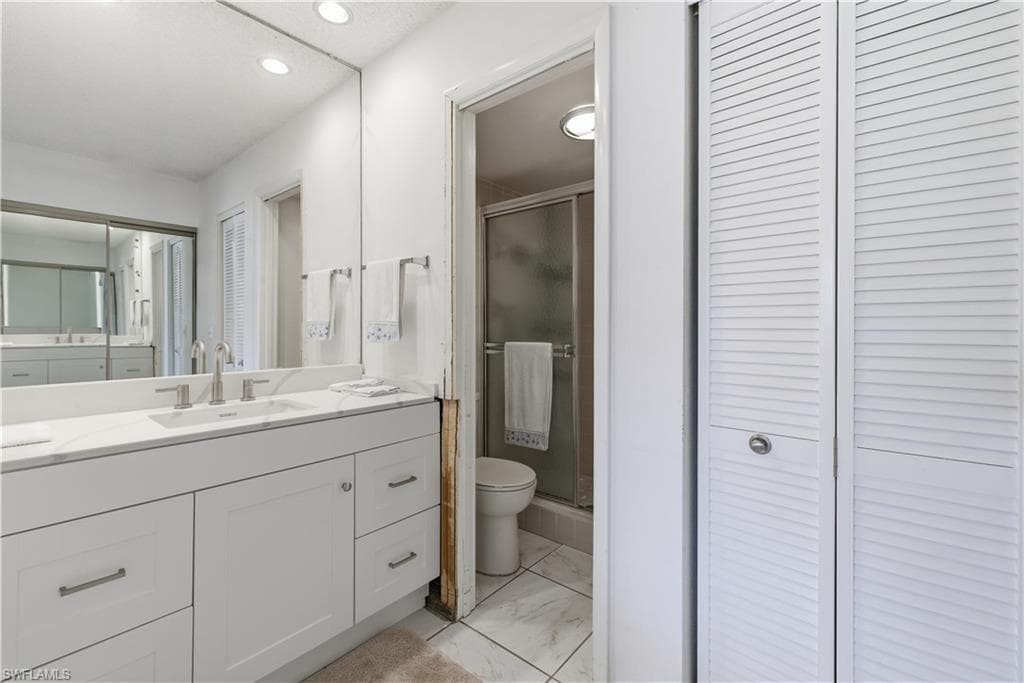 118 Gledhill CT, FORT MYERS FL 33919-23