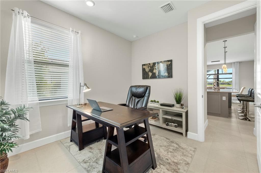 2147 Yellowfin CIR, NAPLES FL 34114-9