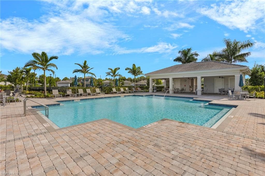 2147 Yellowfin CIR, NAPLES FL 34114-30