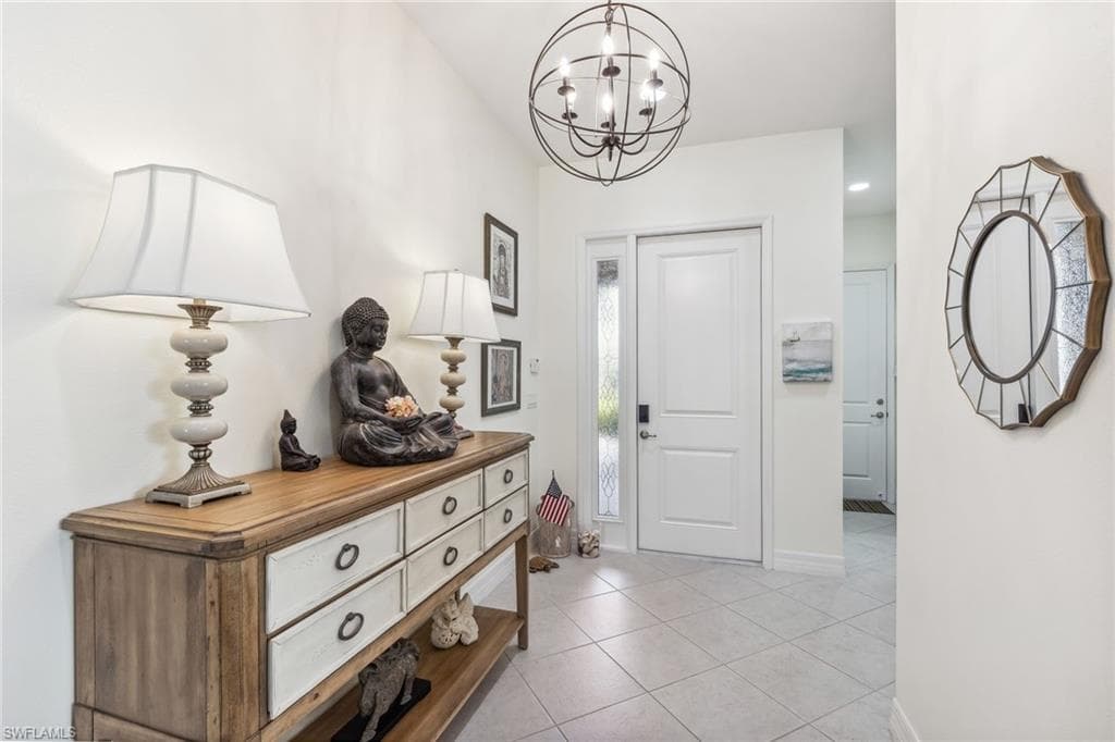 4360 Aurora ST-5