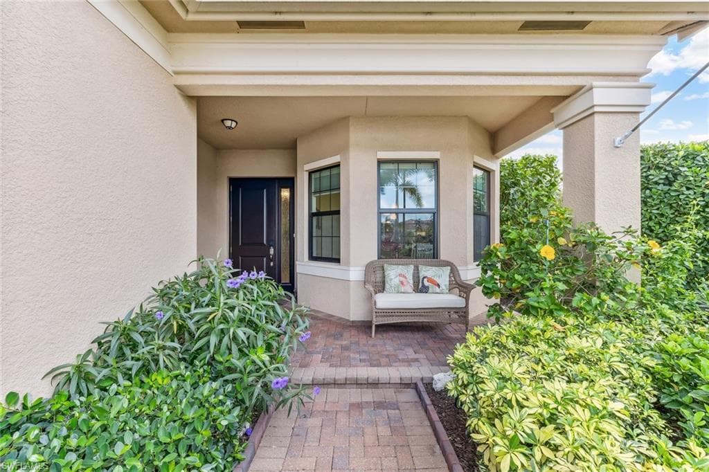 4360 Aurora ST-2