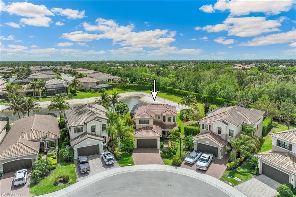 4360 Aurora ST-34
