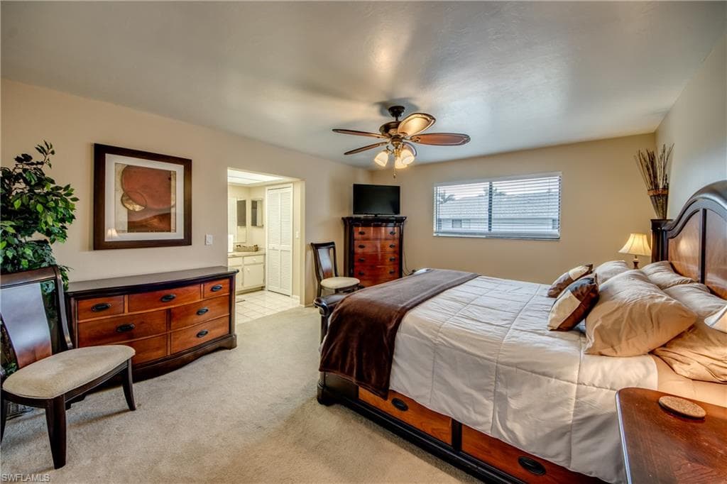 1202 Cape Coral PKWY W # 206, CAPE CORAL FL 33914-21