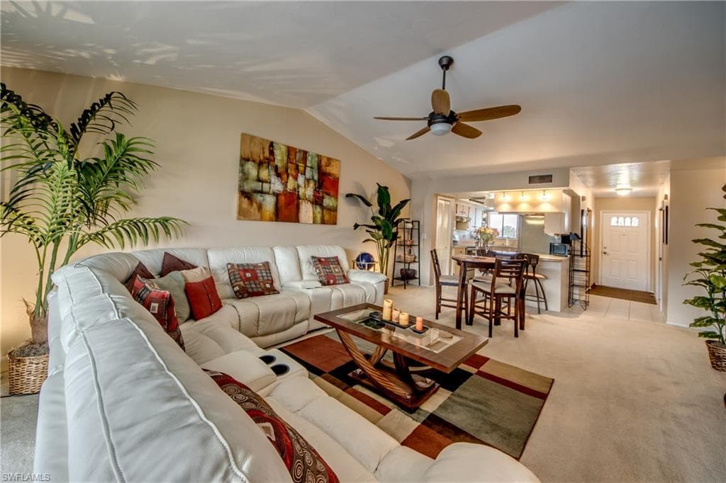 1202 Cape Coral PKWY W # 206, CAPE CORAL FL 33914-4