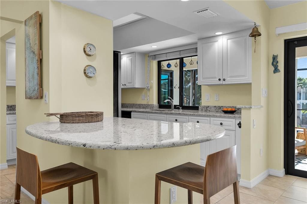 1035 Admiralty CT, MARCO ISLAND FL 34145-13