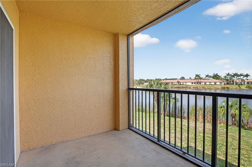 8754 River Homes LN # 8206, BONITA SPRINGS FL 34135-22