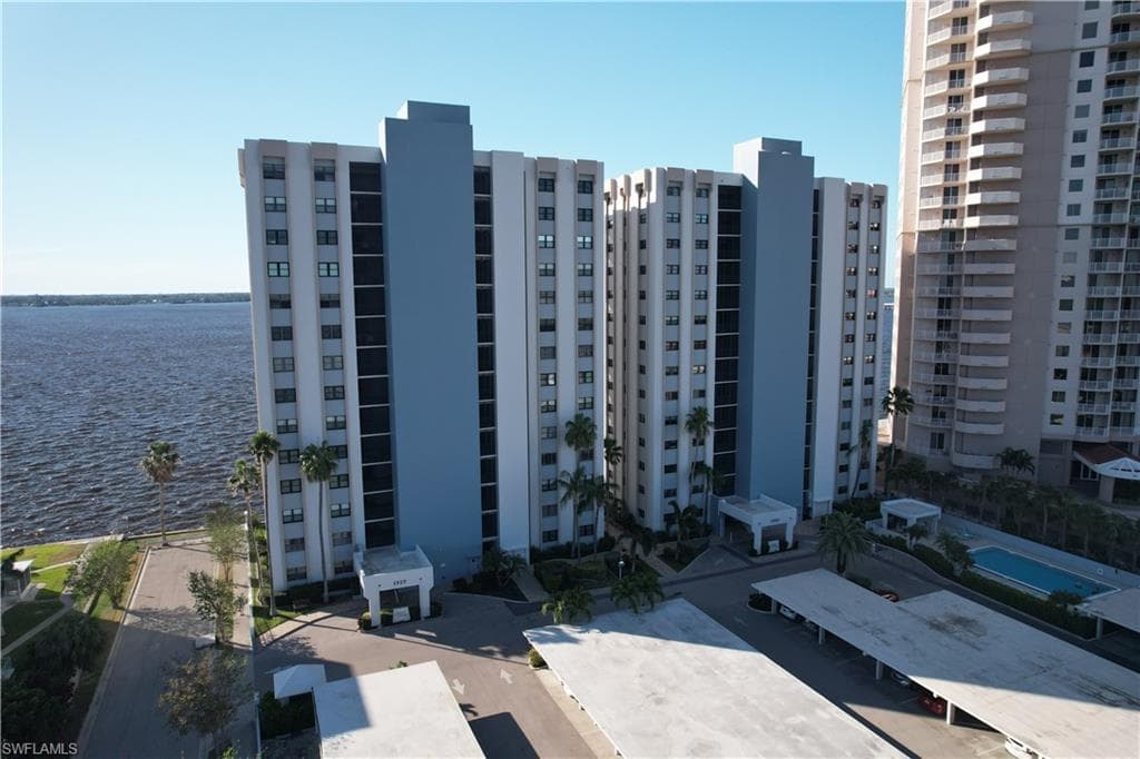 1925 Clifford ST # 202, FORT MYERS FL 33901-28