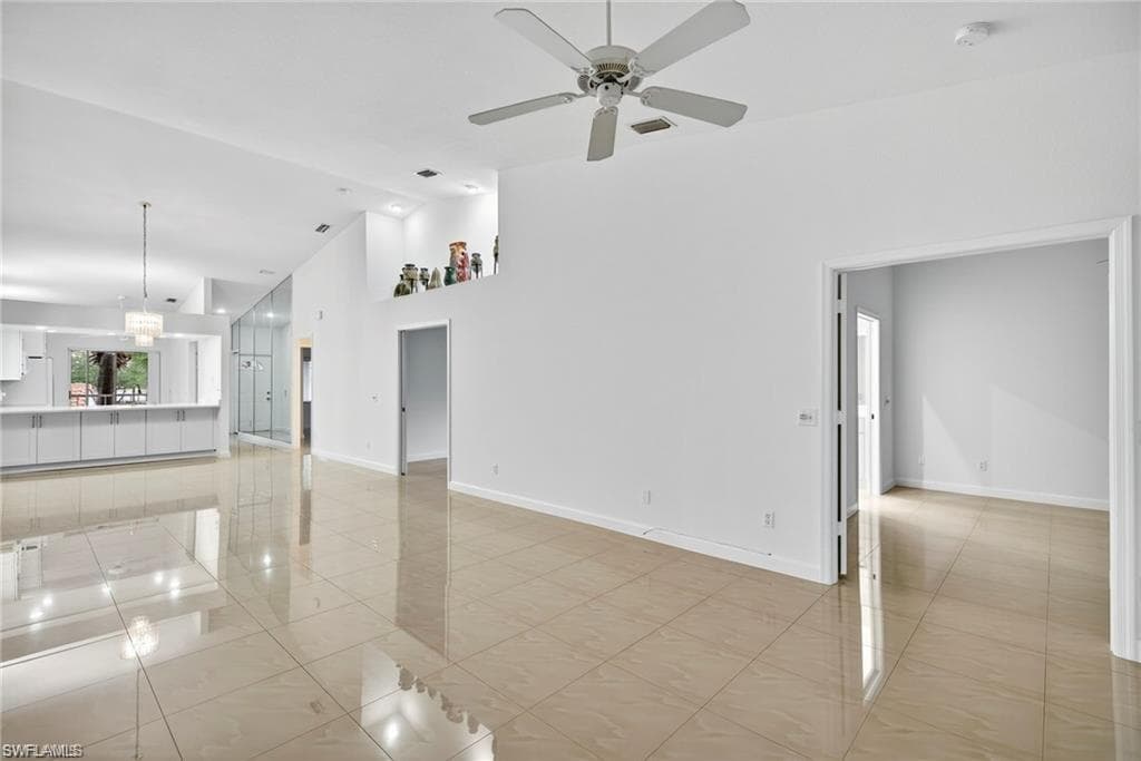 2325 Hidden Lake DR # 3802, NAPLES FL 34112-6