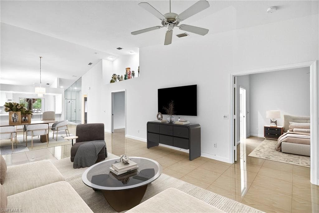 2325 Hidden Lake DR # 3802, NAPLES FL 34112-2