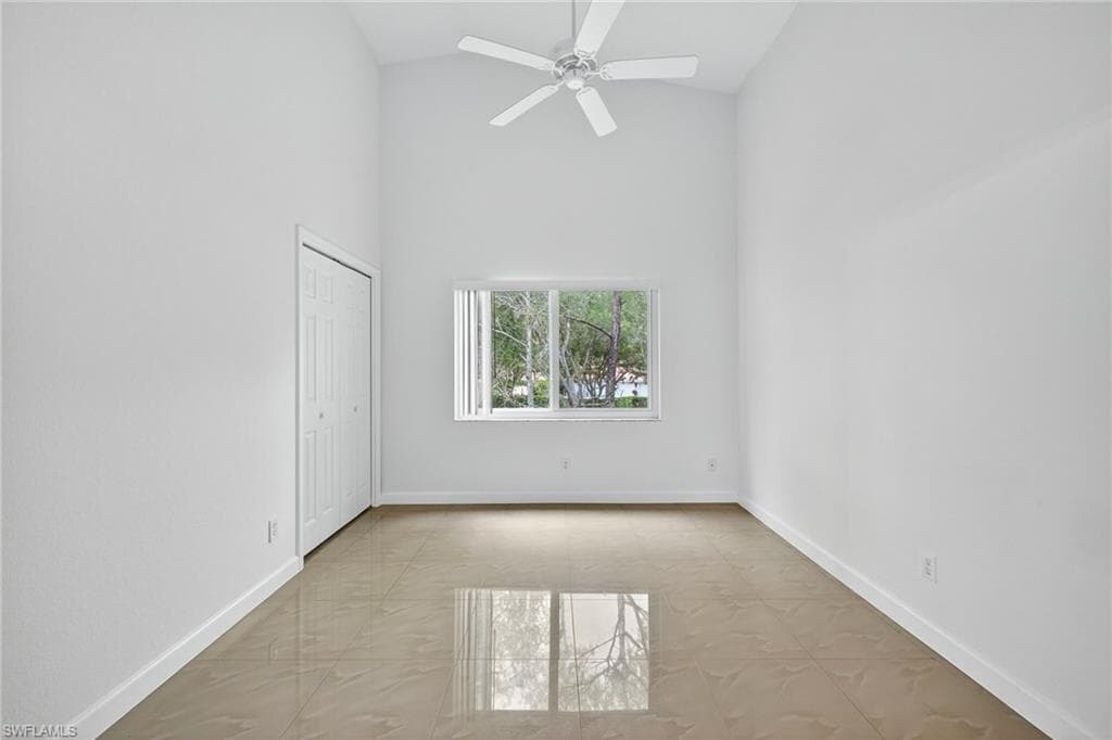 2325 Hidden Lake DR # 3802, NAPLES FL 34112-19