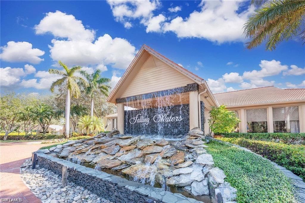 2325 Hidden Lake DR # 3802, NAPLES FL 34112-43