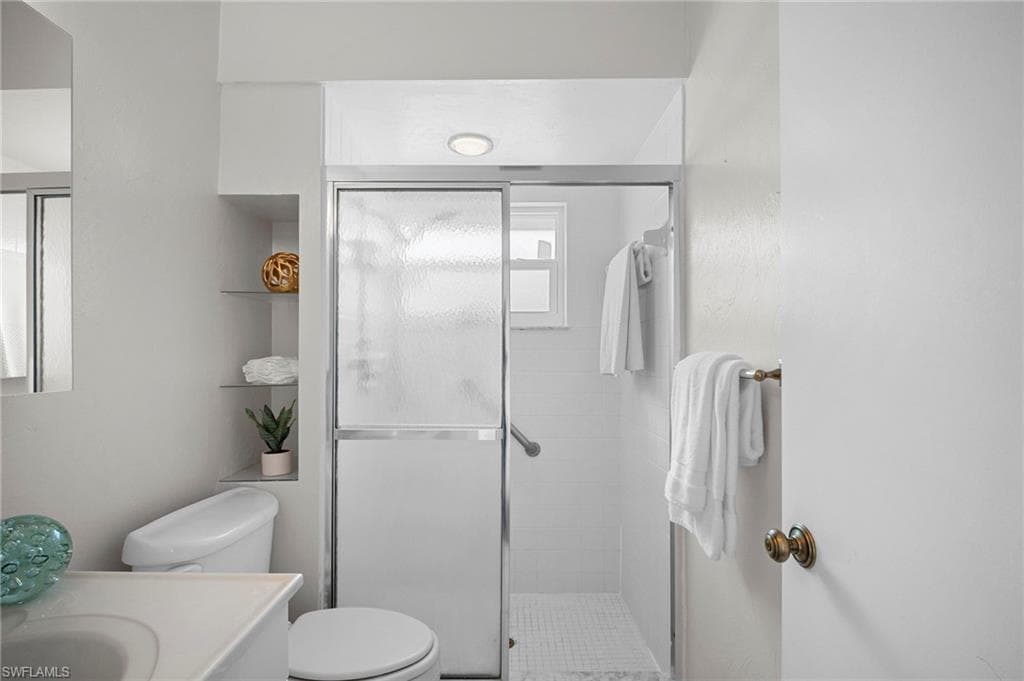 9721 deerfoot DR, FORT MYERS FL 33919-22