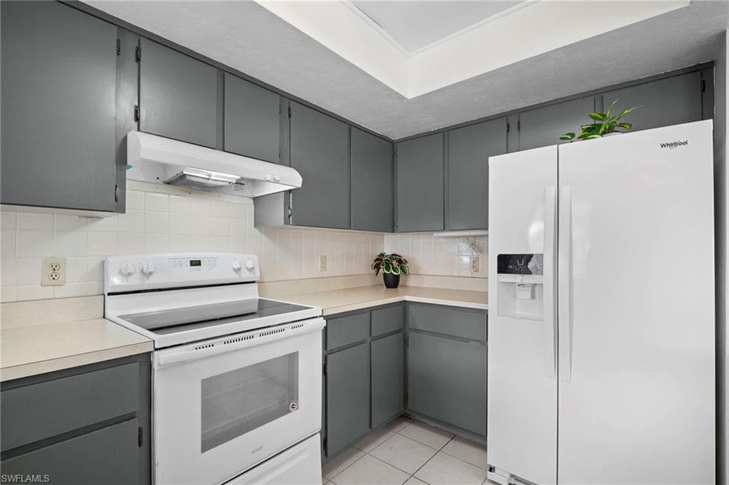 9721 deerfoot DR, FORT MYERS FL 33919-17