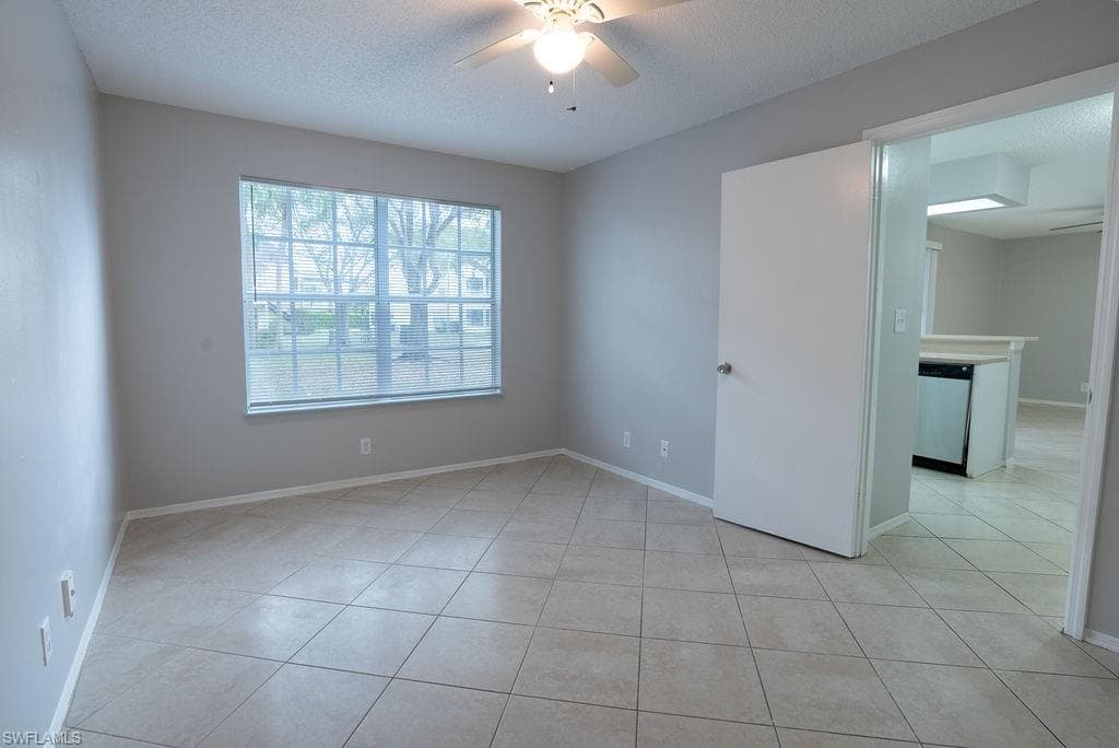 2045 Rookery Bay DR # 1901, NAPLES FL 34114-15