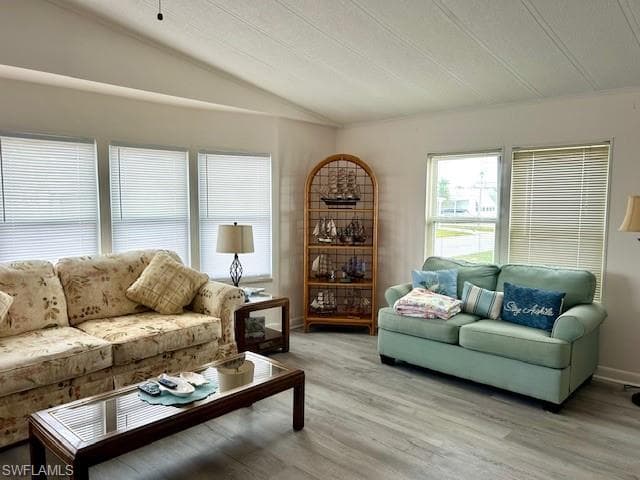 347 Mariner DR, NORTH PORT FL 34287-14