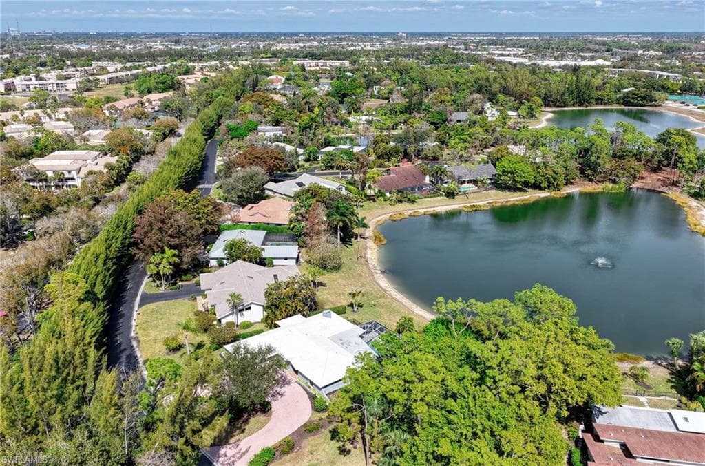 740 Bald Eagle DR # 40, NAPLES FL 34105-46