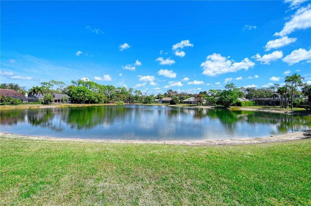 740 Bald Eagle DR # 40, NAPLES FL 34105-21