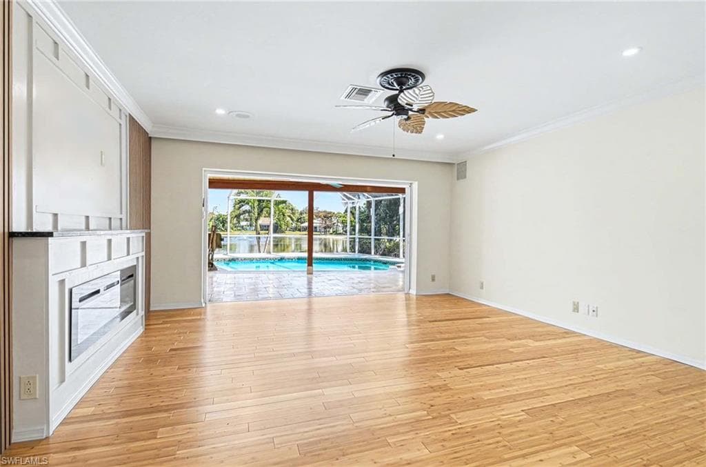 740 Bald Eagle DR # 40, NAPLES FL 34105-2