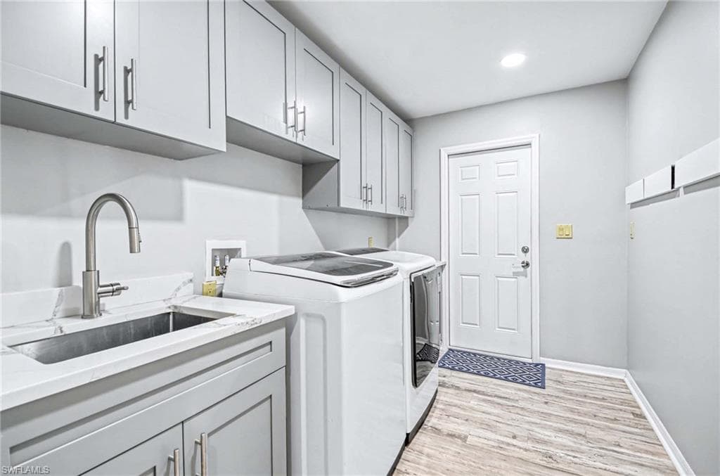 740 Bald Eagle DR # 40, NAPLES FL 34105-34