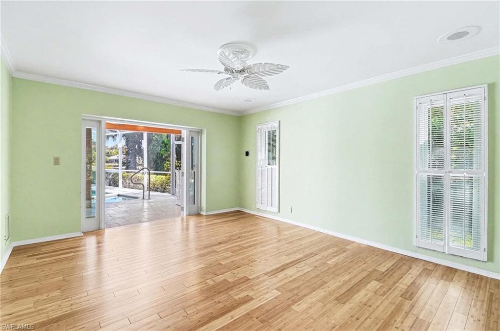 740 Bald Eagle DR # 40, NAPLES FL 34105-24