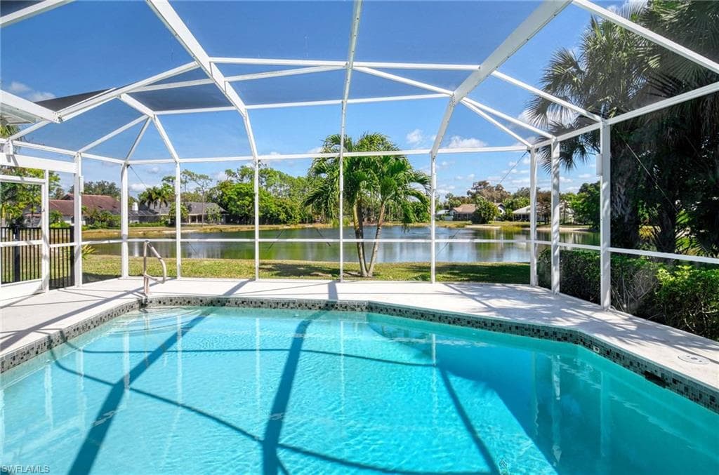 740 Bald Eagle DR # 40, NAPLES FL 34105-20