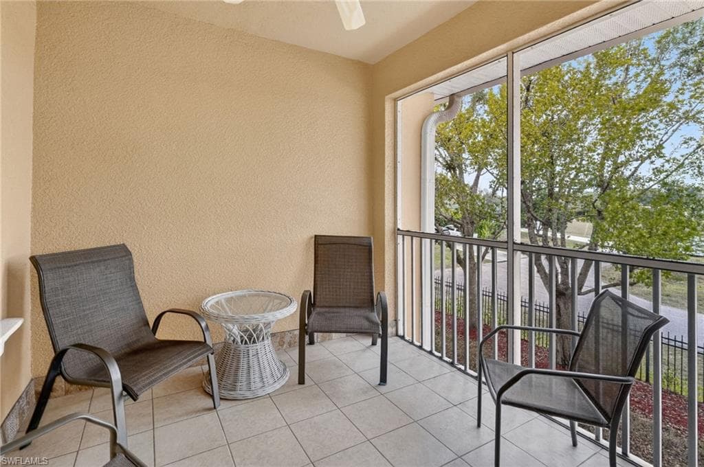 1788 Concordia Lake CIR # 2707, CAPE CORAL FL 33909-14