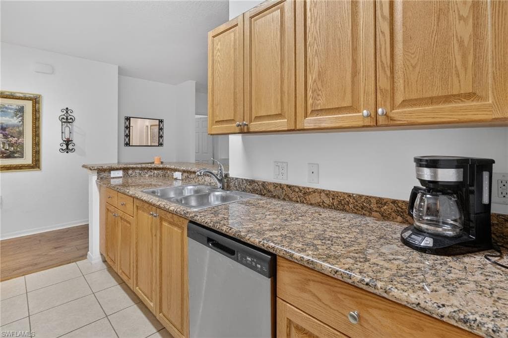 1788 Concordia Lake CIR # 2707, CAPE CORAL FL 33909-7