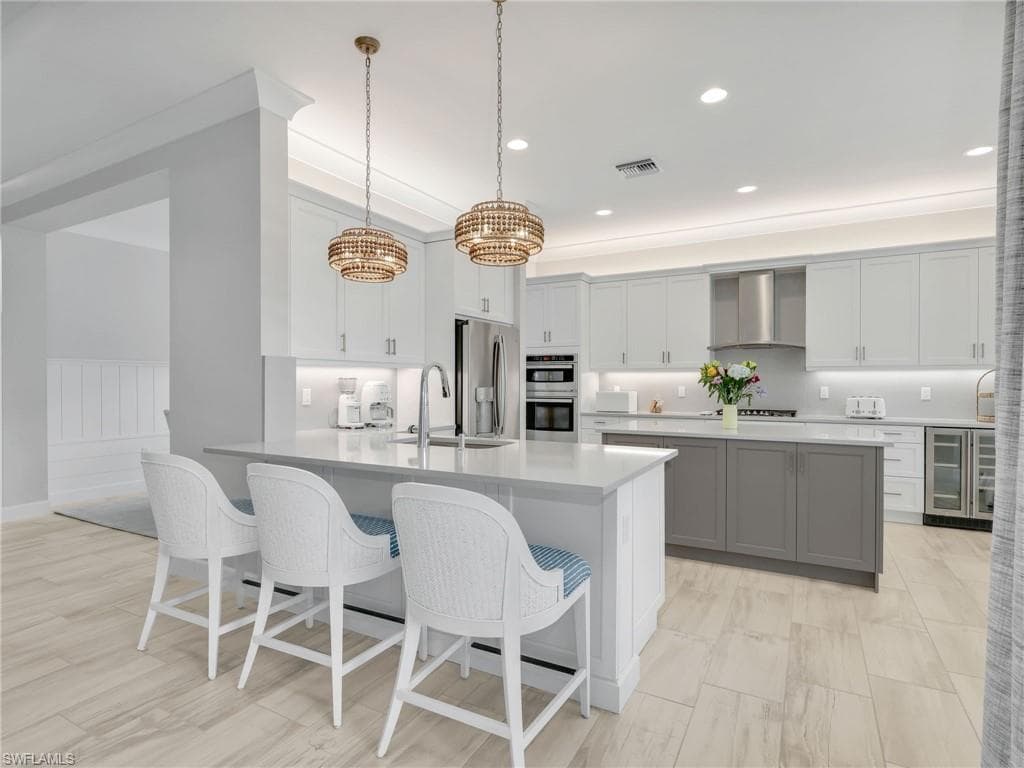 12056 Oleander AVE, NAPLES FL 34120-6