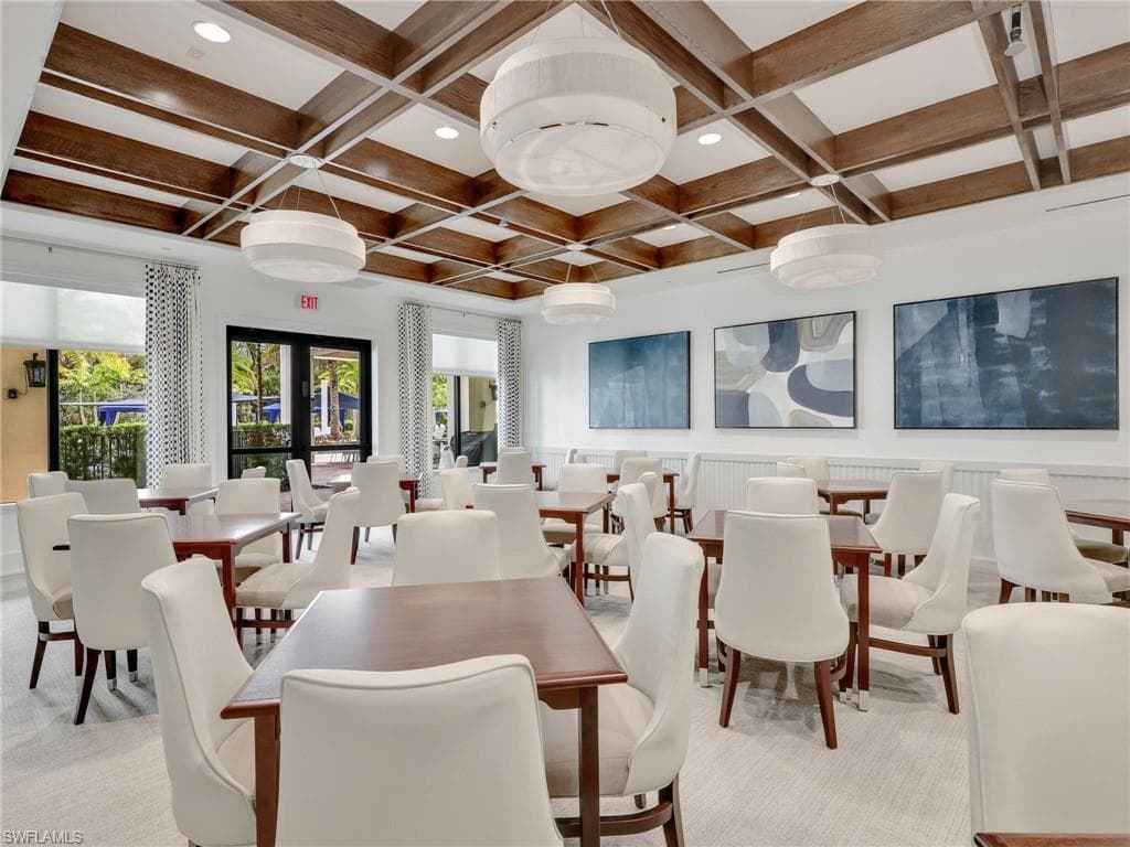 12056 Oleander AVE, NAPLES FL 34120-48