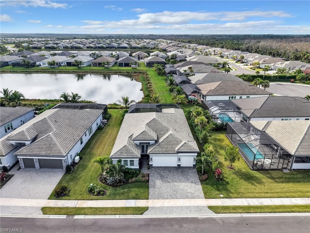 12056 Oleander AVE, NAPLES FL 34120-36